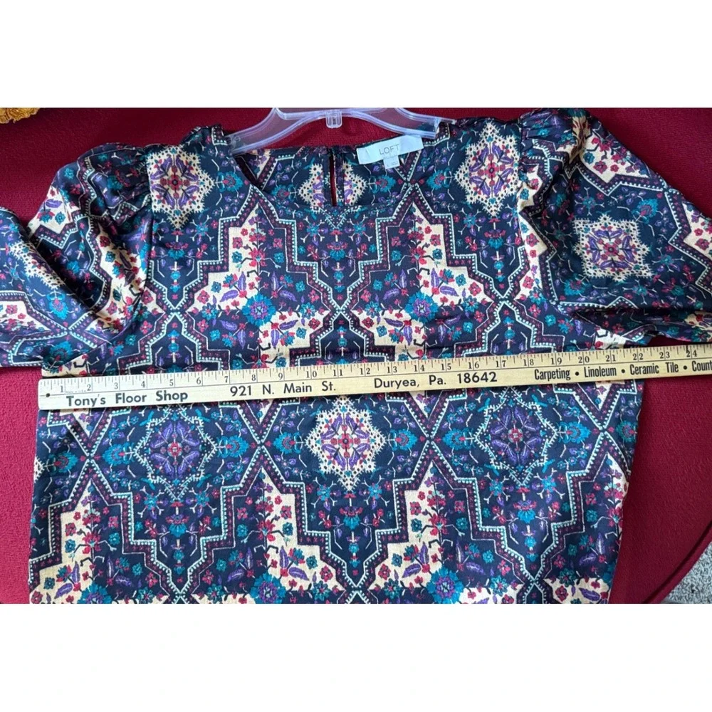 Loft Blouse Womens Large Multicolor Geometric Medallion Satin Puff Sleeve Boho